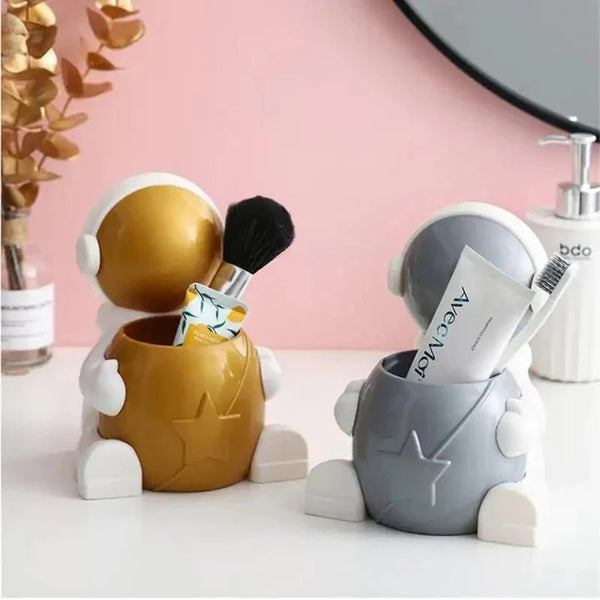 Multipurpose Astronaut Holder - Pkwebstore